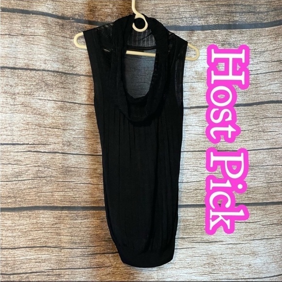 𝅺✅HOST Pick✅ The Limited Sleeveless Top, Small - Picture 1 of 9